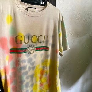 Authentic Gucci Tie-Dye tee *comes with all original tags and box*
